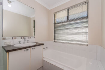 Listing image for 22 Fulmar Way, Seville Grove  WA  6112