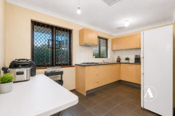 Listing image for 11 Barming Street, Gosnells  WA  6110