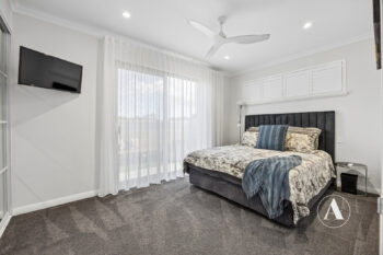 Listing image for 26 Sawyer Way, Salter Point  WA  6152