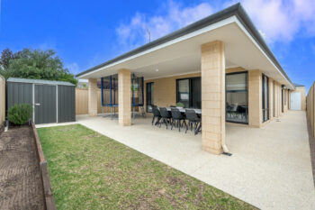 Listing image for 40 Middle Parkway, Canning Vale  WA  6155