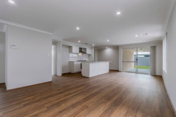 Listing image for 404 Torwood Avenue, Treeby  WA  6164