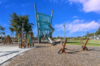 Listing image for 44 Sunstone Boulevard, Treeby  WA  6164