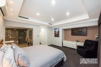 Listing image for 13 Illawarra Crescent, Canning Vale  WA  6155