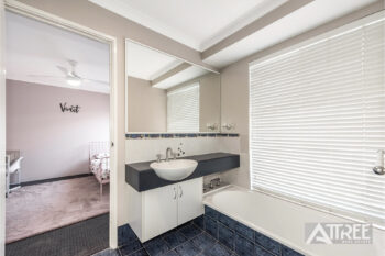 Listing image for 32 Peverett Loop, Baldivis  WA  6171