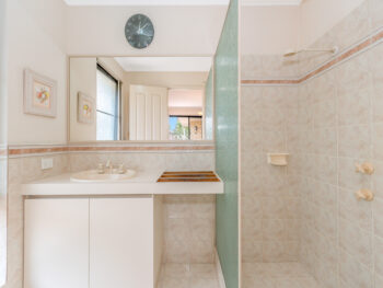 Listing image for 9 Brookside Square, Canning Vale  WA  6155