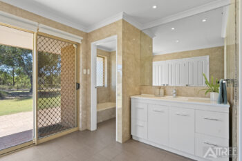 Listing image for 253 Liddelow Road, Banjup  WA  6164