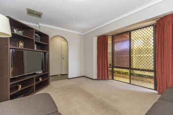 Listing image for 67 Ashburton Drive, Gosnells  WA  6110