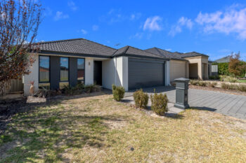 Listing image for 10 Cornforth Way, Piara Waters  WA  6112