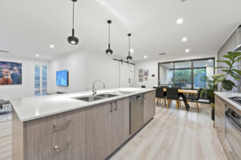 Listing image for 21 Peridot Street, Treeby  WA  6164