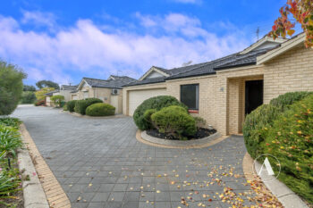 Listing image for 4/125 Watkins Street, White Gum Valley  WA  6162