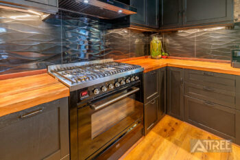 Listing image for 10 Gwalia Place, Gosnells  WA  6110