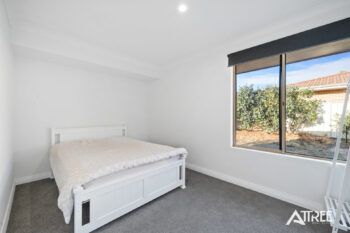 Listing image for 4 Ferntree Close, Thornlie  WA  6108