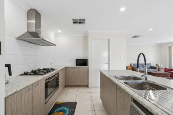 Listing image for 34 Archdale Loop, Piara Waters  WA  6112