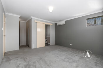 Listing image for 9 Barton Loop, Piara Waters  WA  6112
