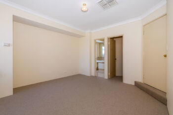 Listing image for 13 Maitland Place, Thornlie  WA  6108