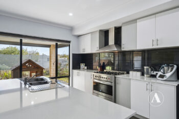 Listing image for 11 Cowes Street, Harrisdale  WA  6112