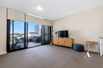 Listing image for 10/15 Pallett Avenue, Spearwood  WA  6163