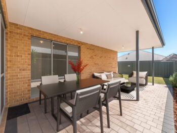 Listing image for 7 Leroy Way, Piara Waters  WA  6112