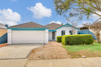 Listing image for 70 Plaistowe Boulevard, Byford  WA  6122