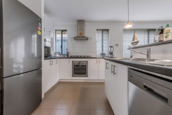 Listing image for 28 Archdale Loop, Piara Waters  WA  6112