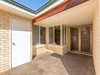 Listing image for 322 Knutsford Avenue, Kewdale  WA  6105
