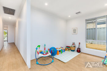 Listing image for 3 Sorrento Road, Piara Waters  WA  6112