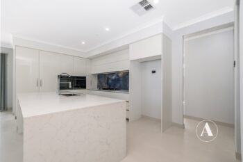 Listing image for 8 Malurus Way, Wellard  WA  6170
