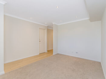 Listing image for 44 Middle Parkway, Canning Vale  WA  6155