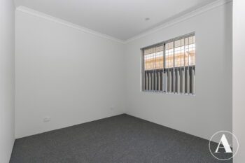 Listing image for 56 Lighthouse Grove, Madora Bay  WA  6210