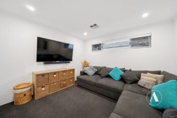 Listing image for 11 Macadamia Loop, Piara Waters  WA  6112