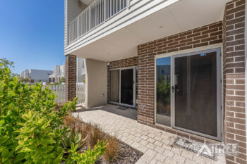 Listing image for 8 Catseye Walk, Treeby  WA  6164