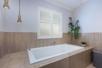 Listing image for 10 Shackleton Terrace, Byford  WA  6122