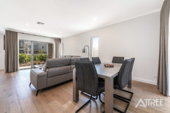 Listing image for 8 Catseye Walk, Treeby  WA  6164