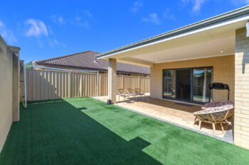 Listing image for 7 Blarney Place, Canning Vale  WA  6155