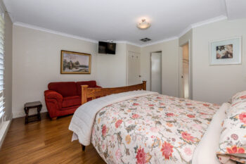 Listing image for 20 Lucas Loop, Canning Vale  WA  6155