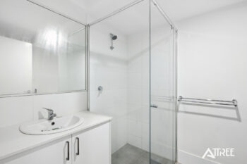 Listing image for 12/2 Delaronde Drive, Success  WA  6164