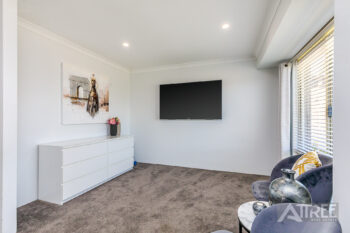 Listing image for 4 Crimson Way, Harrisdale  WA  6112