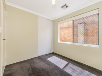 Listing image for 18 Kingway Gardens, Canning Vale  WA  6155