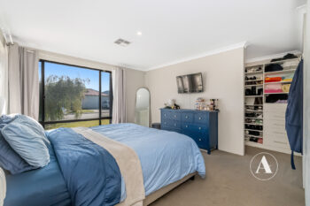 Listing image for 24 Korrinup Street, Haynes  WA  6112