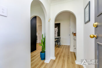 Listing image for 21 Tollington Park Road, Kelmscott  WA  6111