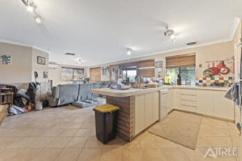 Listing image for 9 Hickory Drive, Thornlie  WA  6108