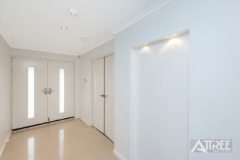 Listing image for 10 Mansfield Way, Piara Waters  WA  6112