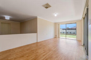 Listing image for 22 Fulmar Way, Seville Grove  WA  6112