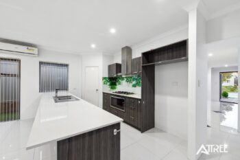 Listing image for 26 Ewens Pass, Wandi  WA  6167