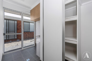 Listing image for 28 Larcom Road, Lakelands  WA  6180