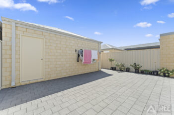 Listing image for 4B Greenlink Boulevard, Harrisdale  WA  6112