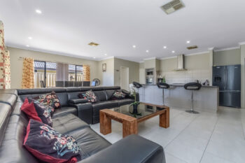 Listing image for 7 Blarney Place, Canning Vale  WA  6155