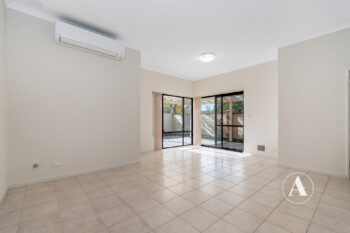 Listing image for 4/125 Watkins Street, White Gum Valley  WA  6162