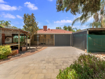 Listing image for 24 Southern River Road, Gosnells  WA  6110