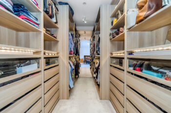 Listing image for 7 Bauxite Road, Treeby  WA  6164